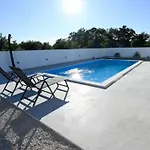 Zara Blu Near Zadar With Private Pool