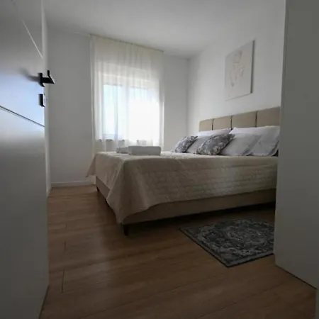 Zara Blu Near Zadar With Private Pool فيلة Brisevo