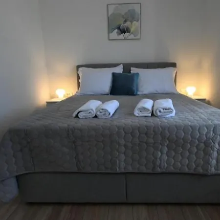 Zara Blu Near Zadar With Private Pool