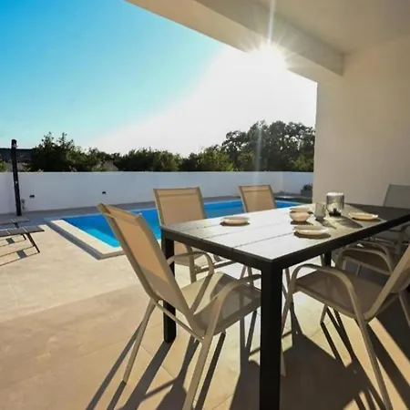 Zara Blu Near Zadar With Private Pool *