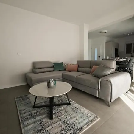 Zara Blu Near Zadar With Private Pool Villa