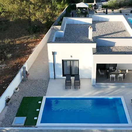 Villa Zara Blu Near Zadar With Private Pool