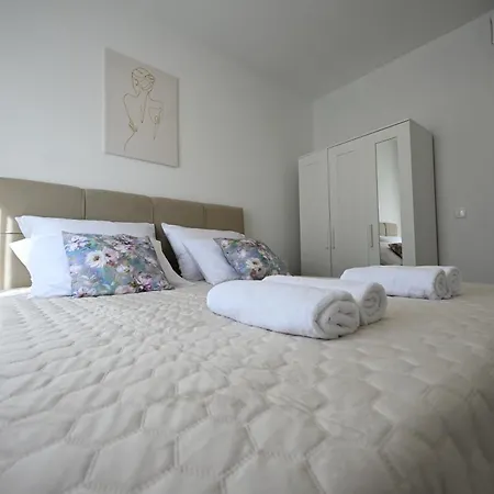 Zara Blu Near Zadar With Private Pool Villa