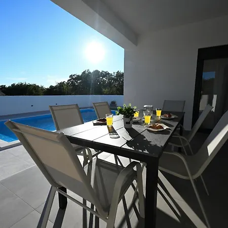 Villa Zara Blu Near Zadar With Private Pool *