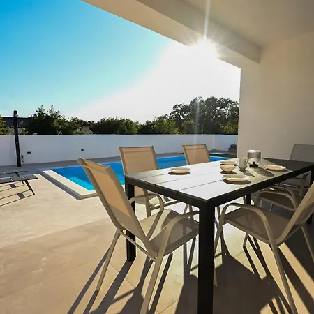 Zara Blu Near Zadar With Private Pool *