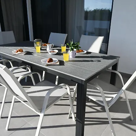Zara Blu Near Zadar With Private Pool